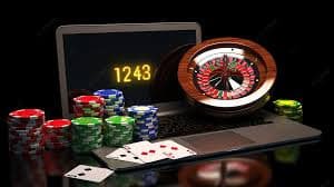 Crazy Time spinning wheel interface on hobi69 slot